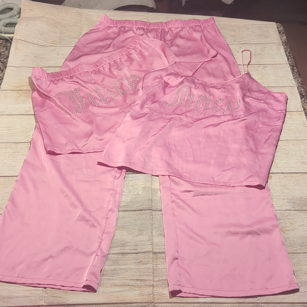 Juicy Couture Women's 3 Piece Pink Satin Pajama Lounge Set Size L